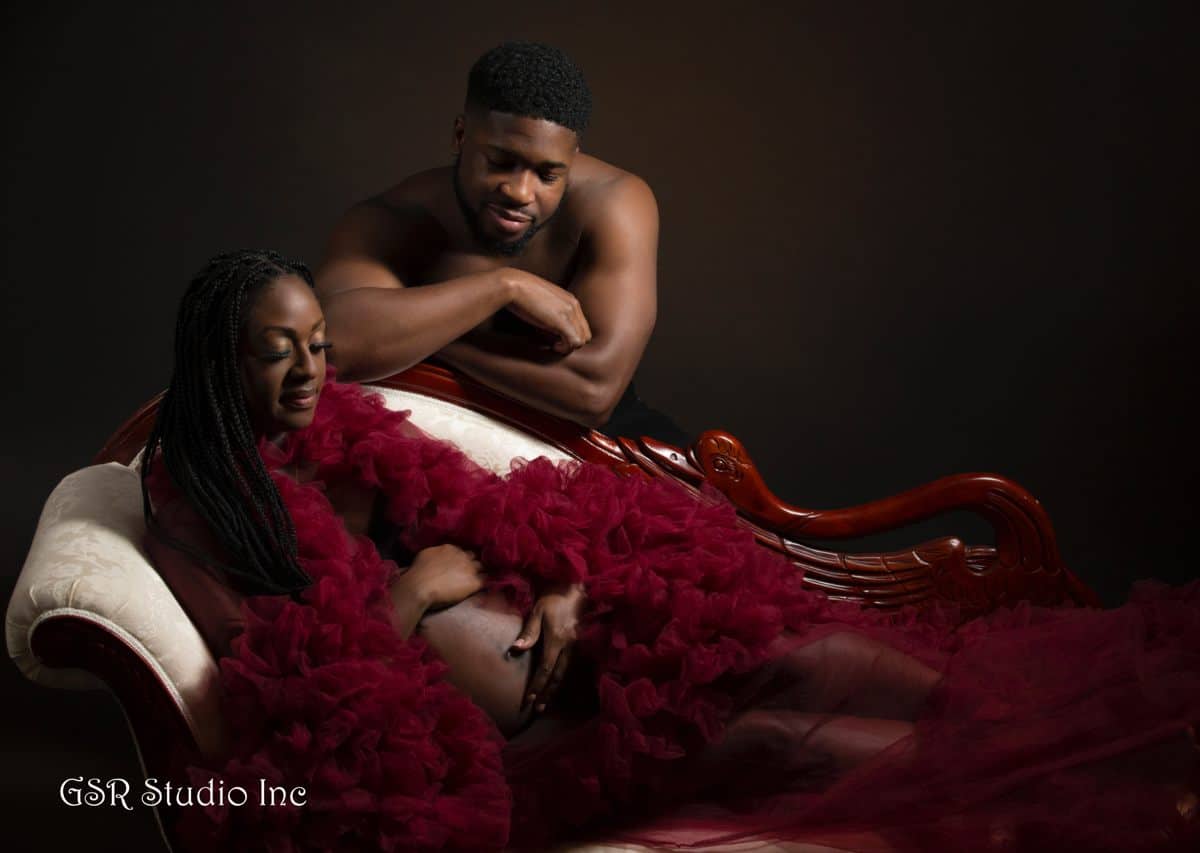 maternity photography Toronto by TopRated Photographer